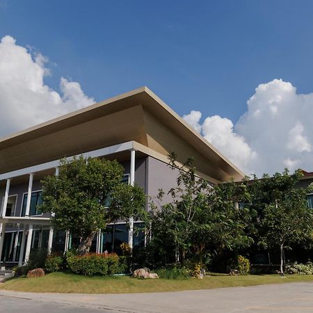 Southern Airport Hatyai Hat Yai Exterior photo