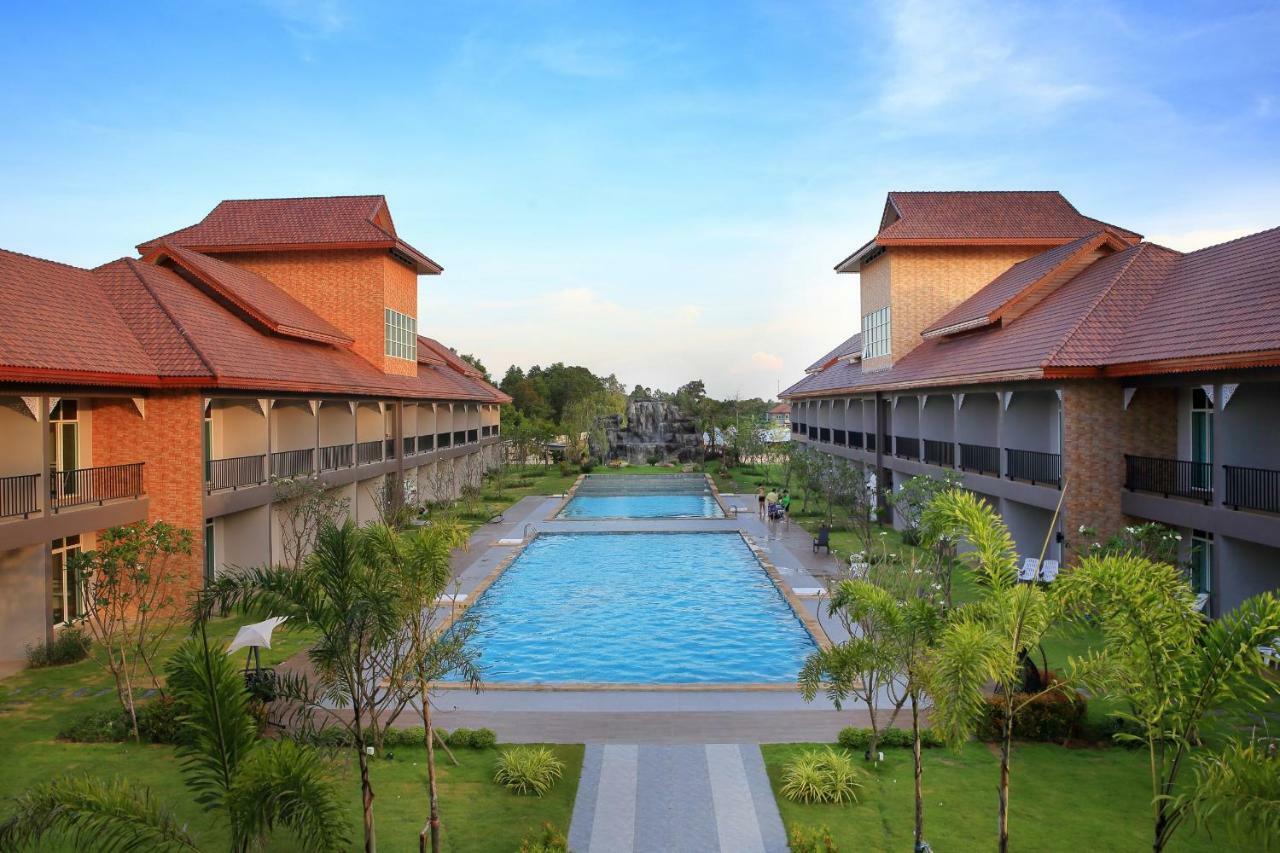 Southern Airport Hatyai Hat Yai Exterior photo