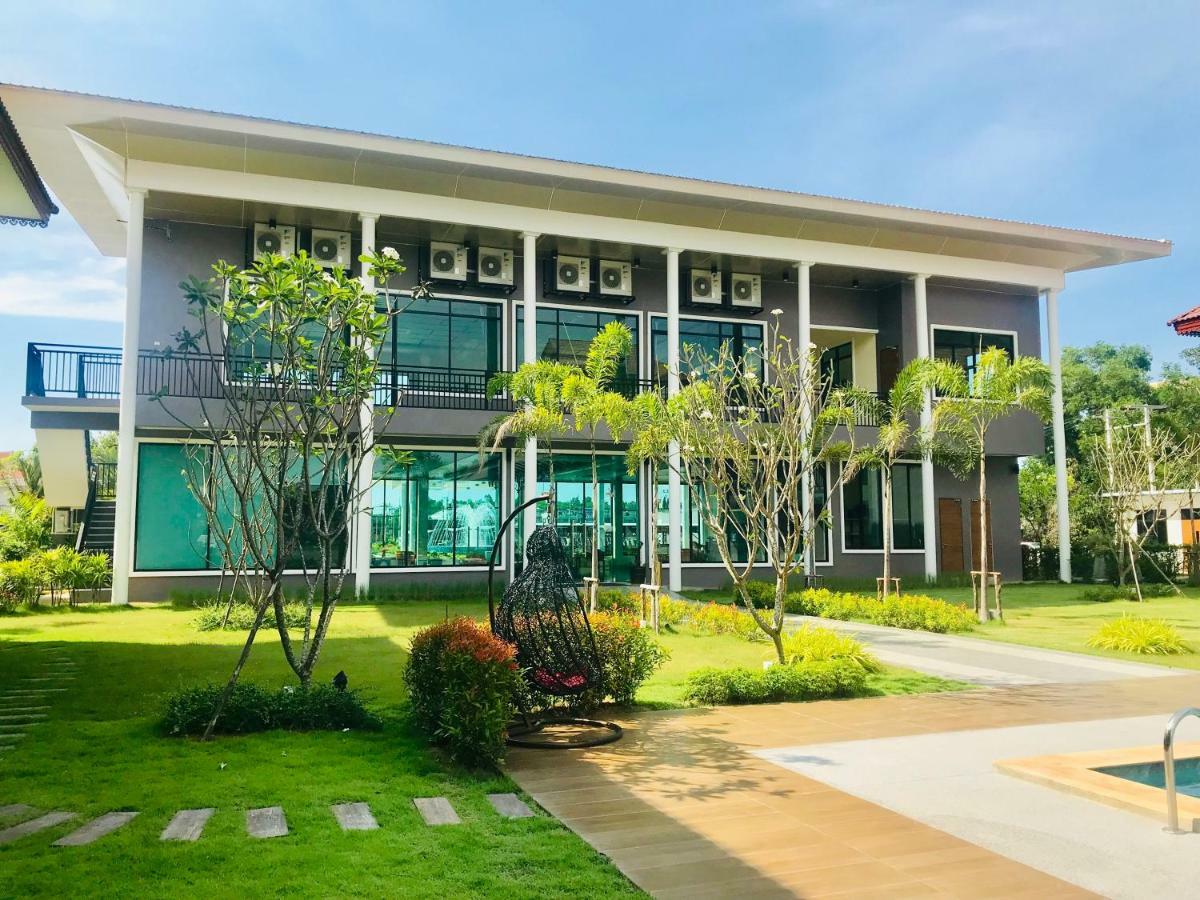 Southern Airport Hatyai Hat Yai Exterior photo